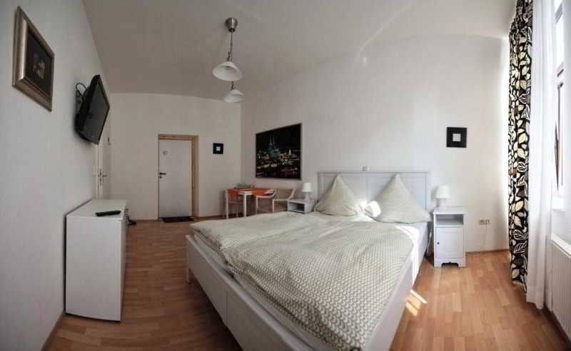 Balthasar Neumann Speiserei & Gaestehaus - Zentrum - 2*